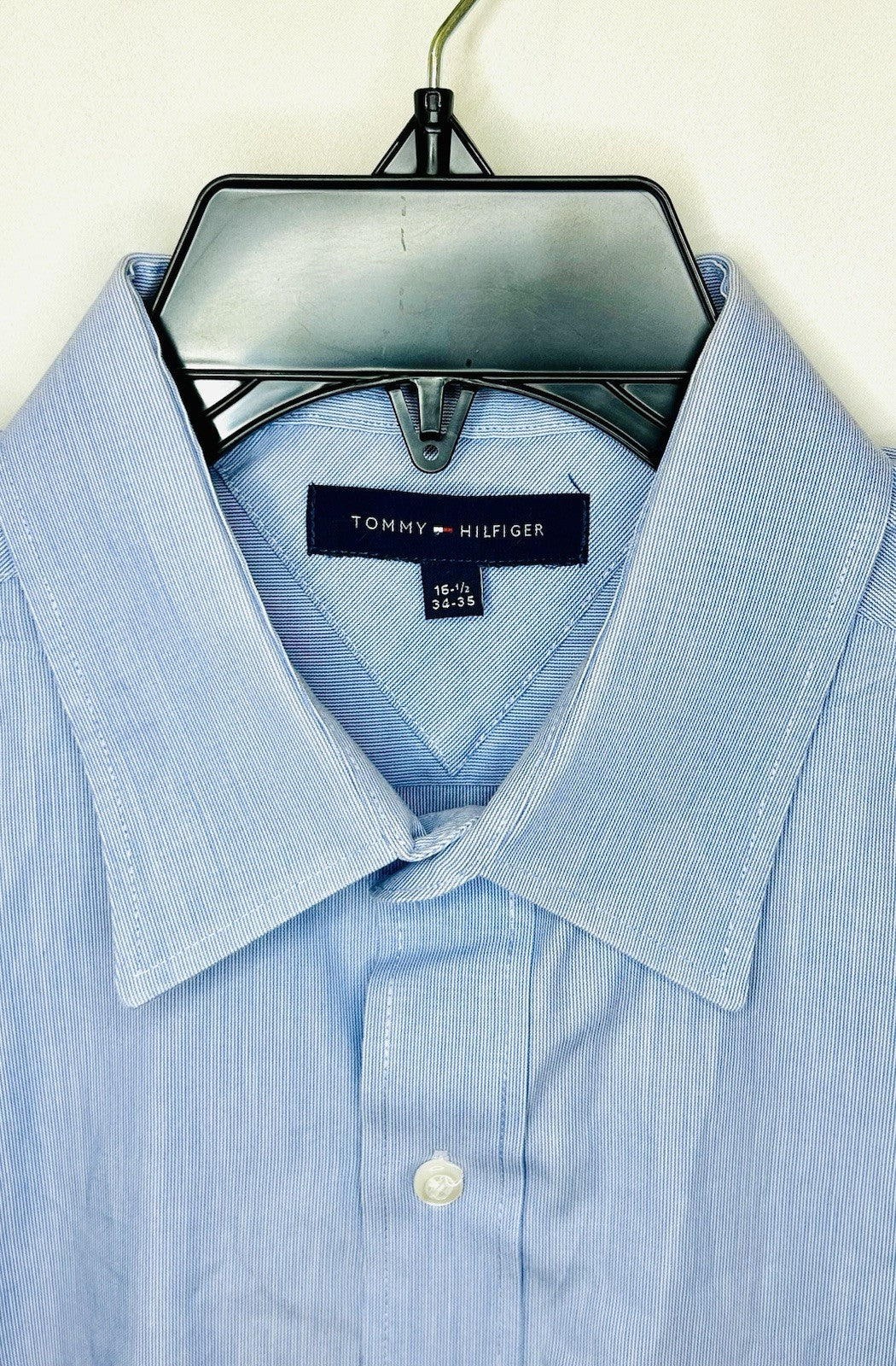 TOMMY HILFIGER BUTTON DOWN MENS SHIRT 16 1/2 34/35 REGULAR FIT LIGHT BLUE 
