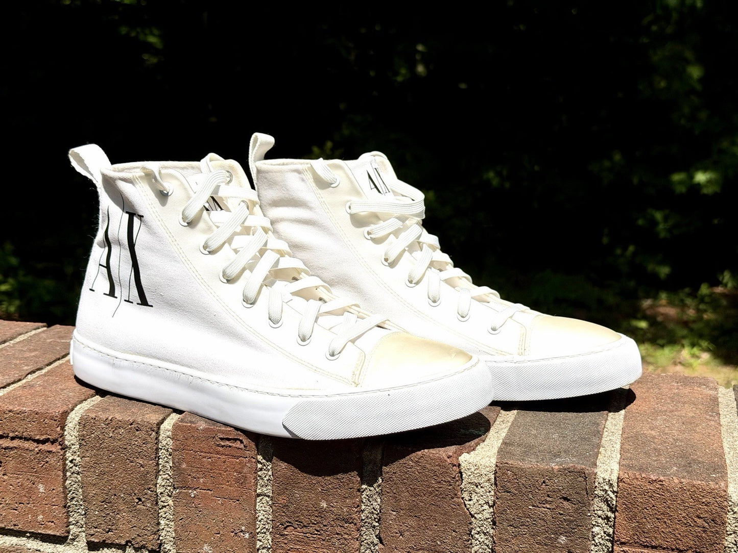 Armani Exchange Men's High Top Icon Logo Canvas Sneakers White Size 11 Excellent