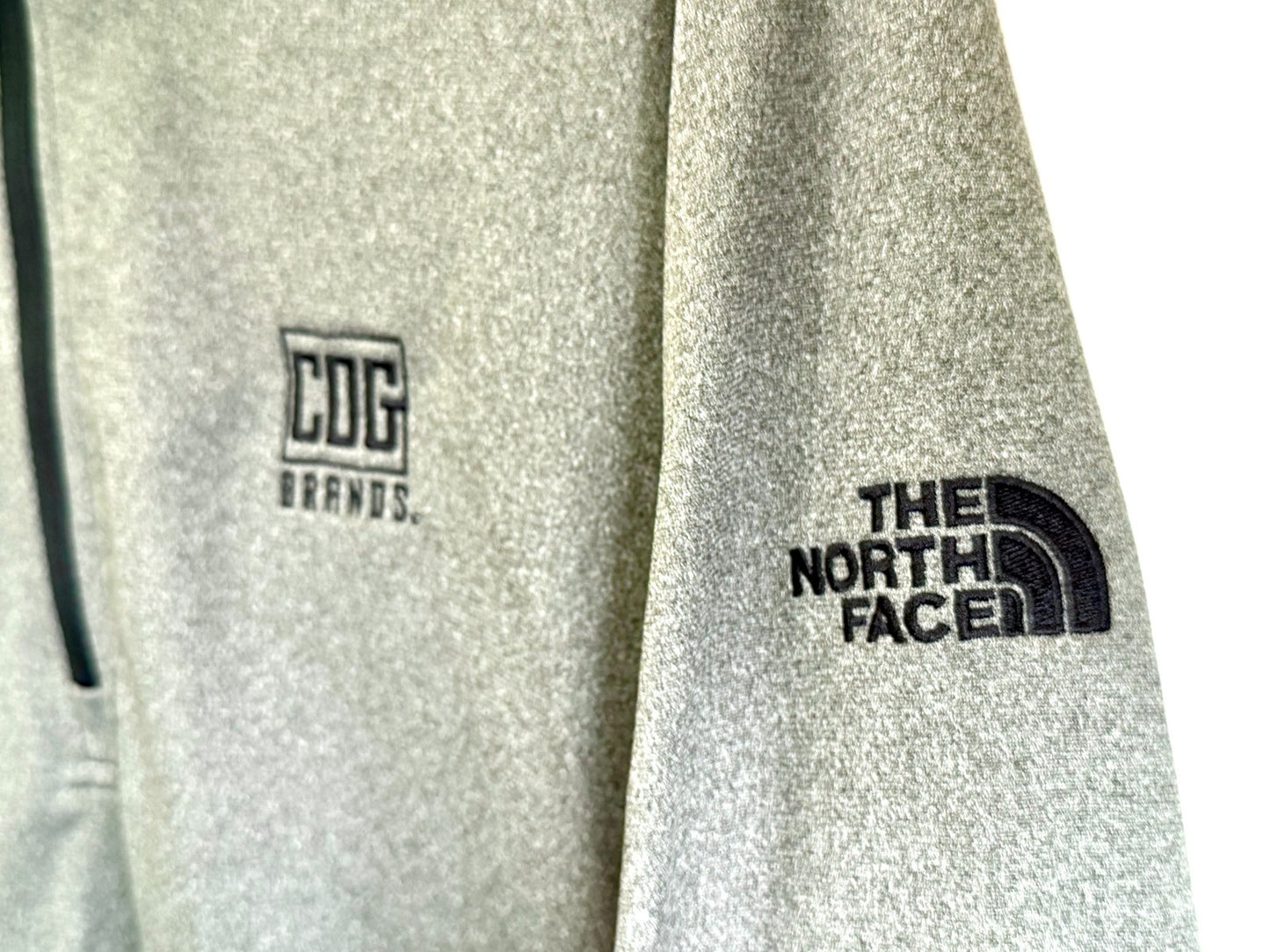 The North Face Men's Large Tech 1/4-Zip Fleece Pullover