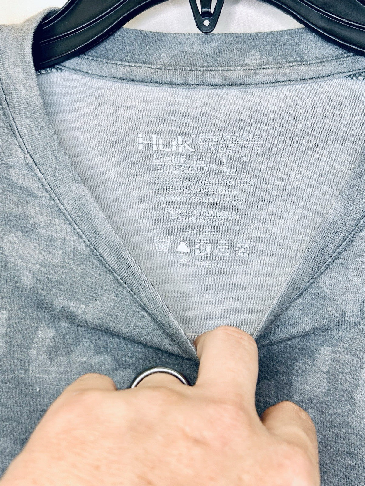 Huk Fishing Shirt Men’s Large Blue Camouflage Performance Outdoor Fishing