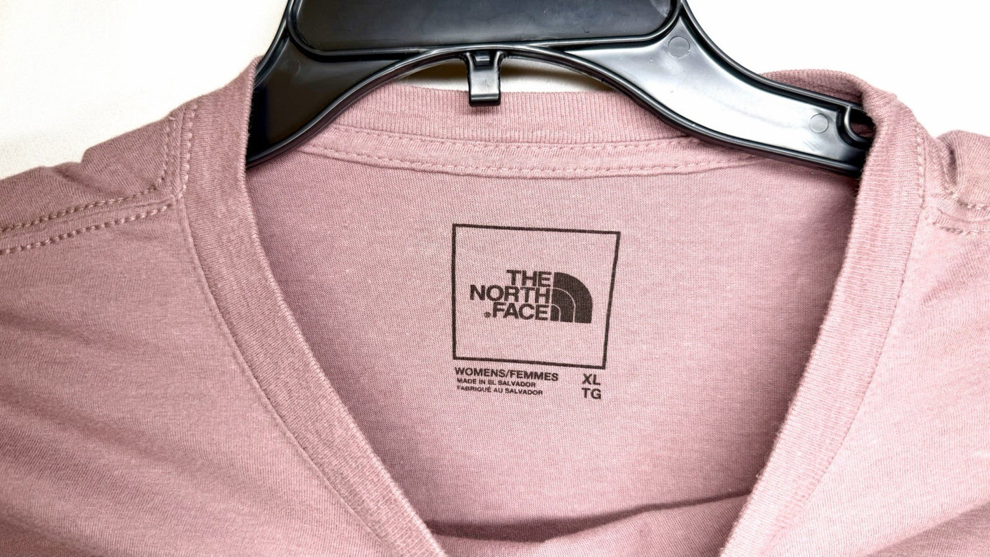 The North Face Women’s Long Sleeve Snowy Mountain Tee