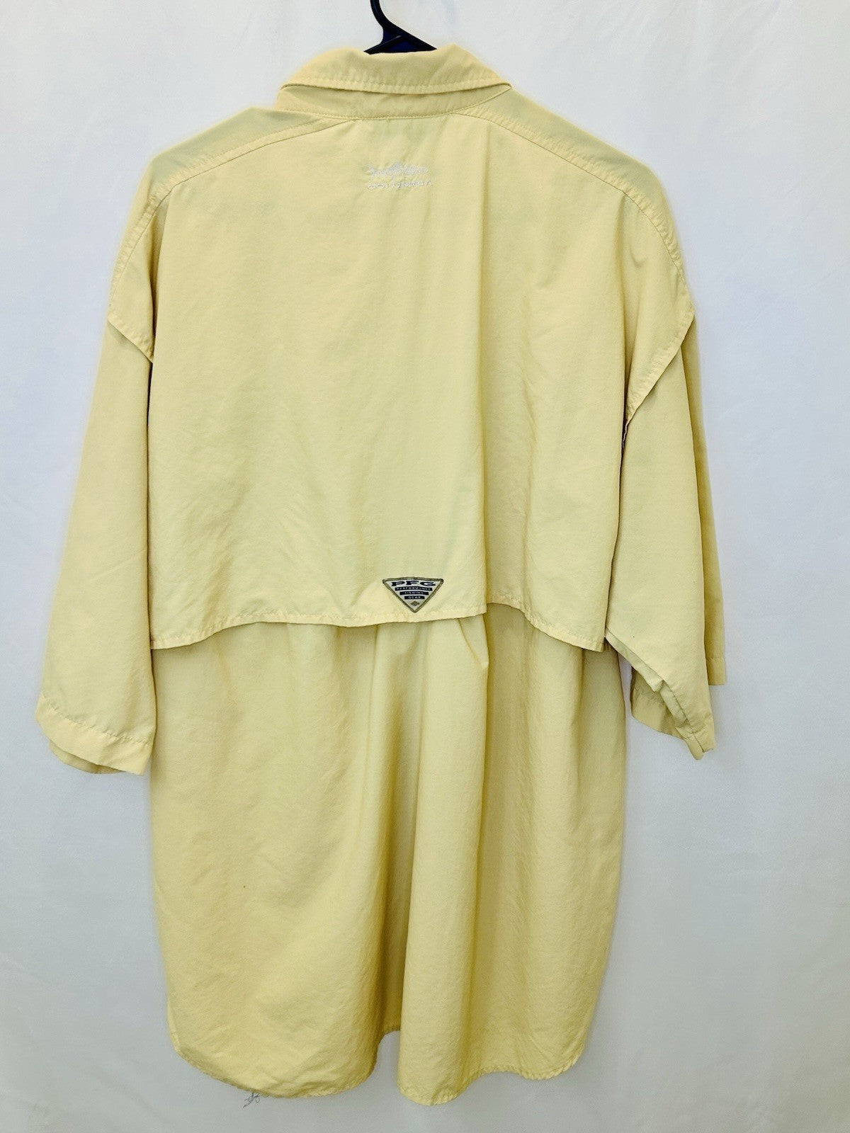 Columbia PFG Fishing Shirt Mens Size XL Vented Outdoors Beige/an