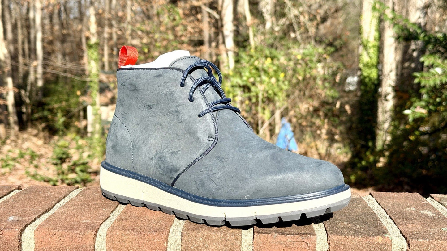 NWT SWIMS Men's Motion Chukka Boots  Color Navy Men’s Size 8 / $258 Retail