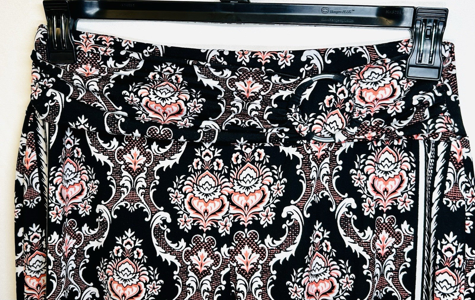 Robert Louis Stretchy Pants Black/Red Geometric Size M Pull On Wide Leg