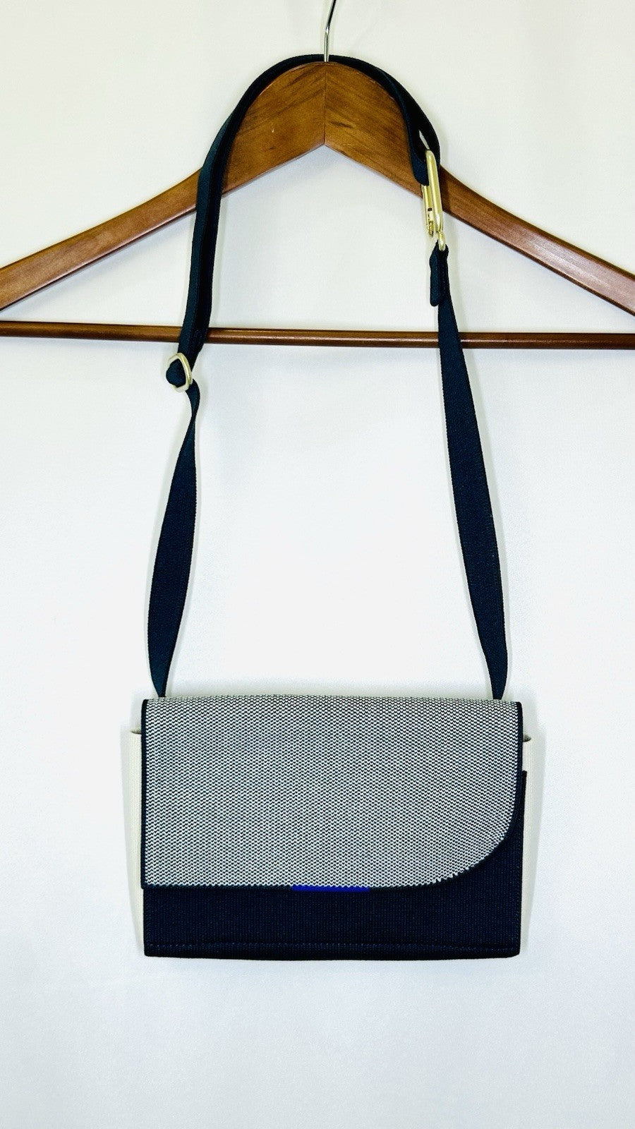 NWOT!! Rothy's The Belt Bag Crossbody - Navy/Fog - Rare! - Magnetic Closure!