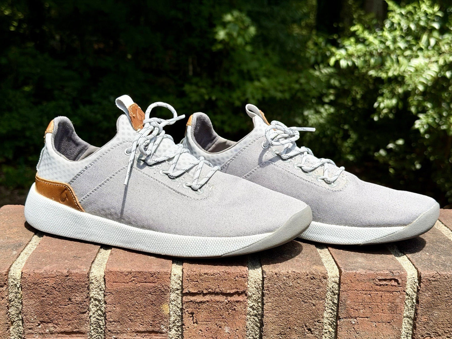 Olukai Nanea Li  Men 8.5 Gray Canvas Comfort Lace Up Sneakers lightweight Summer