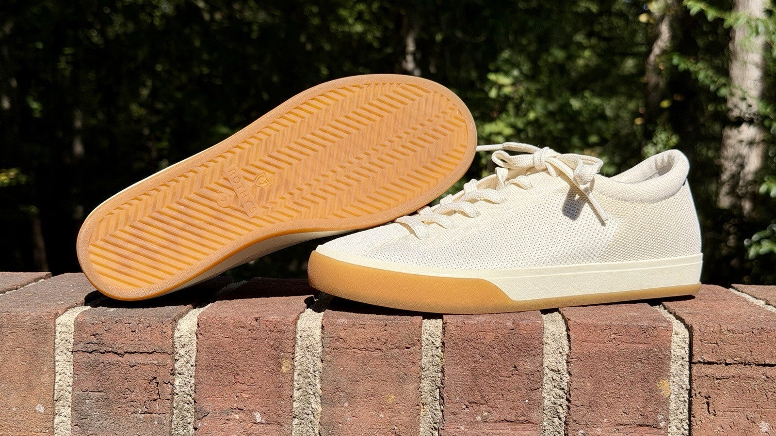 Rothy’s The Lace Up Blonde Sneakers Women's Size 7