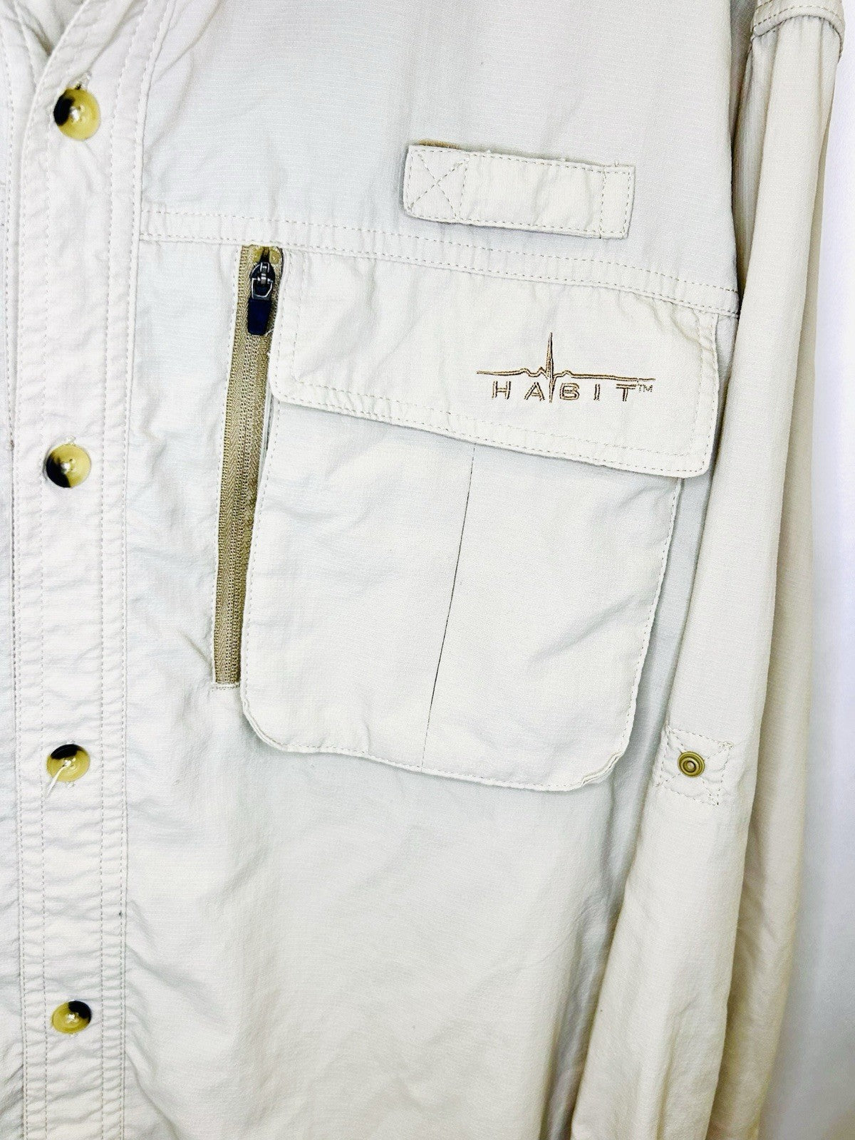 Habit Vented Fishing Shirt Men's XL Tan/Camo Pockets 30+Solar-Factor Long Sleeve