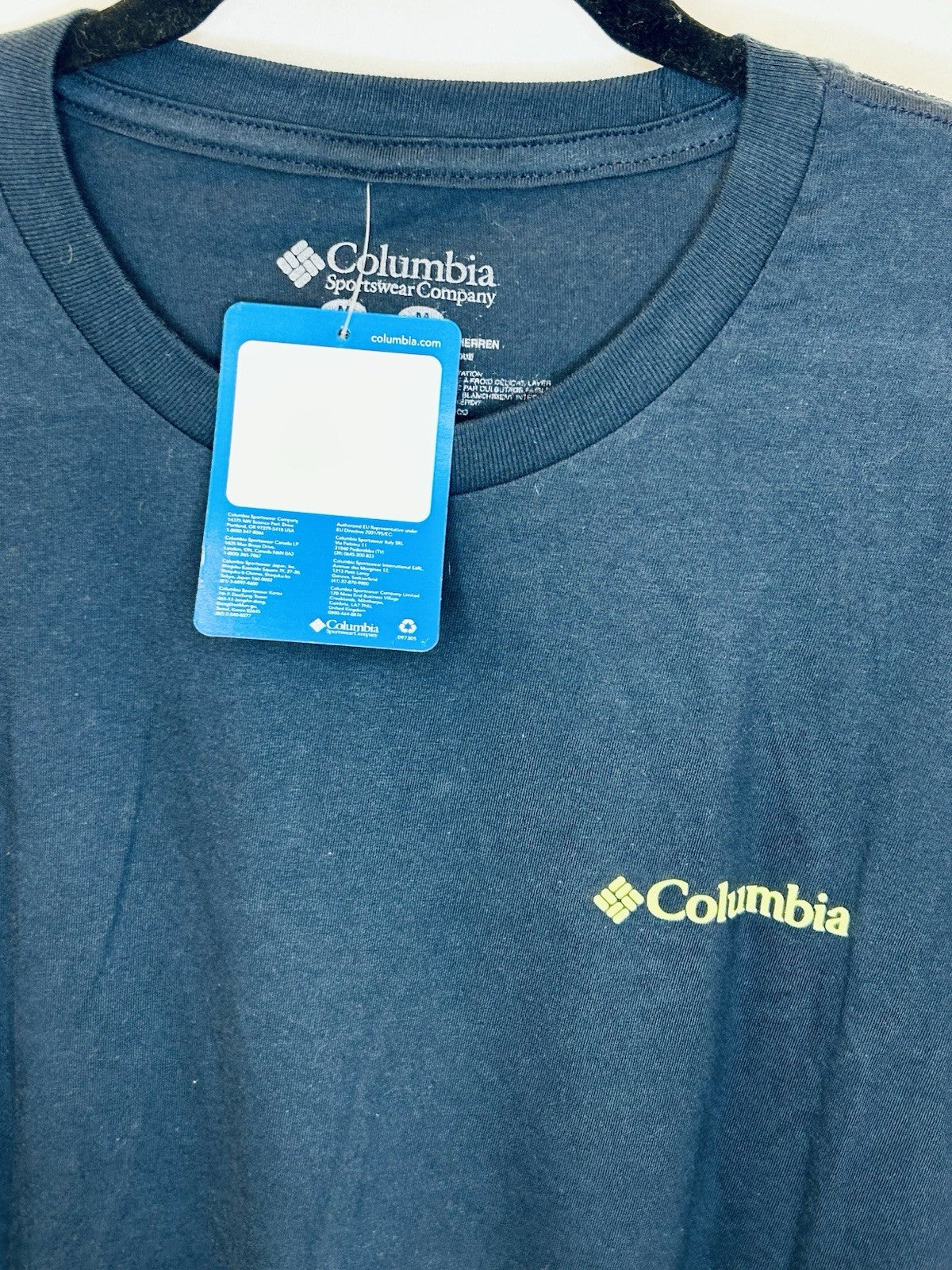 NWT Columbia Sportswear Blue Men’s Medium Graphic T-Shirt
