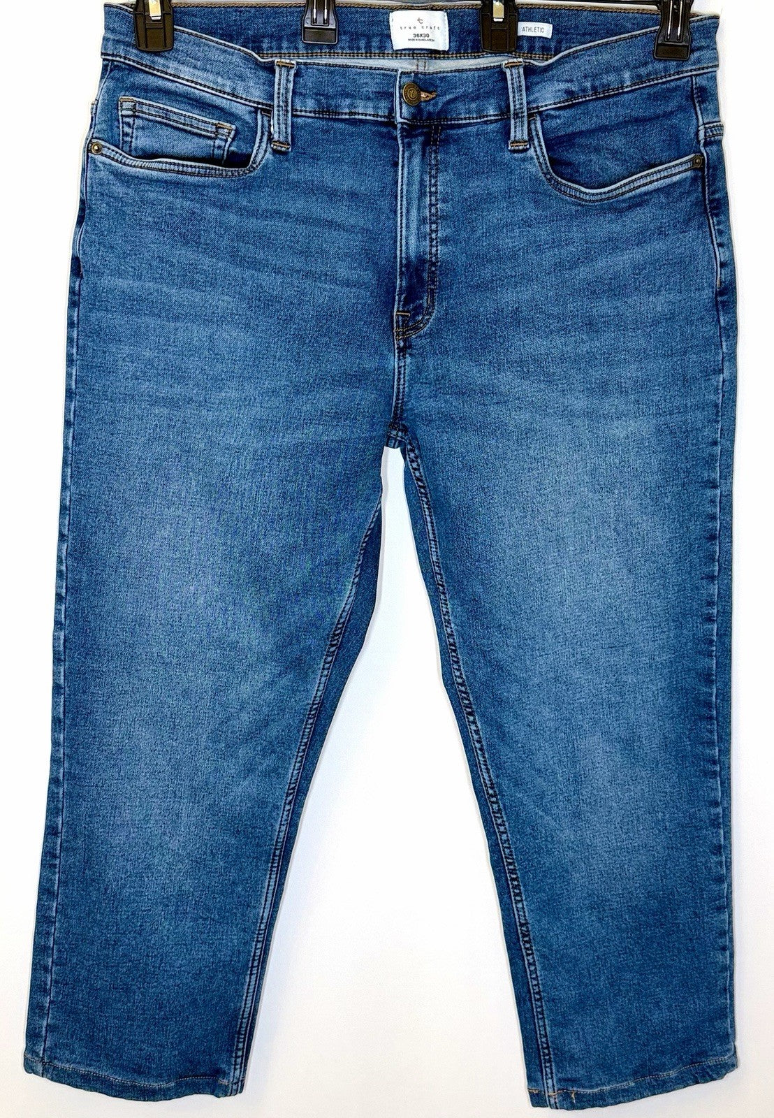True Craft Athletic Fit Jeans Men’s 36x30 Jeans (Measures 36x26) Medium Wash