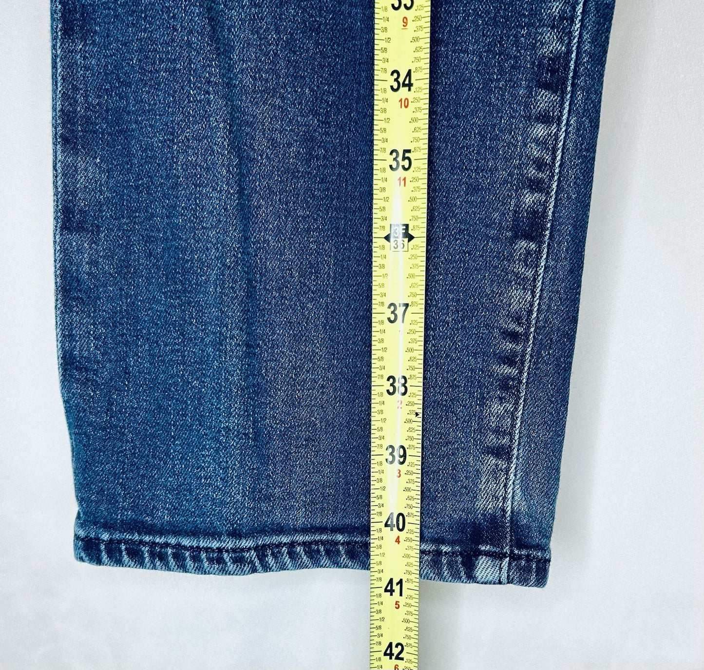 AG Adriano Goldschmied The Graduate Tailored Leg Medium Wash Mens 34 (34x30)