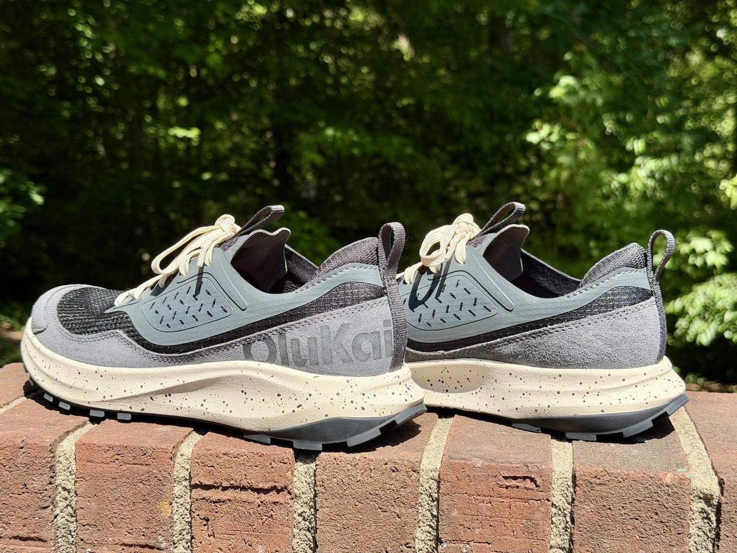 OluKai Makiki Womens Size 9 Trail Running Shoes Dark Gray Suede Worn Once VGC