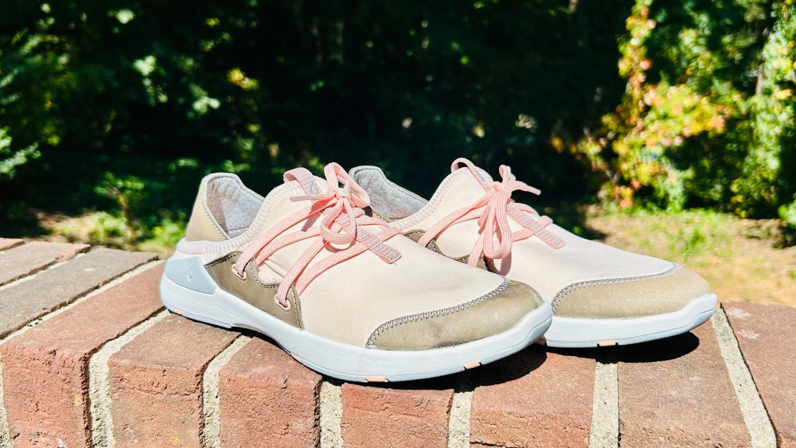 OLUKAI Pearl Blush/Pale Grey Miki Li Slip On Shoes Sneakers | Women's Size 7