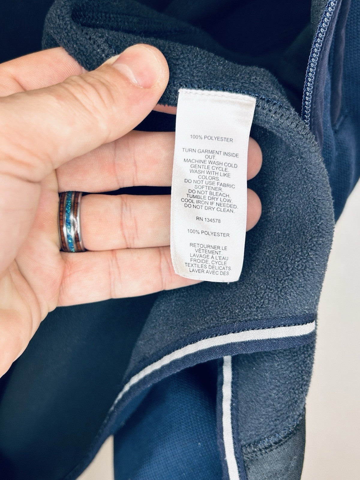 Vineyard Vines Mens XL Blue Shep and Ian Mountain Sweater Vest Utility Fleece