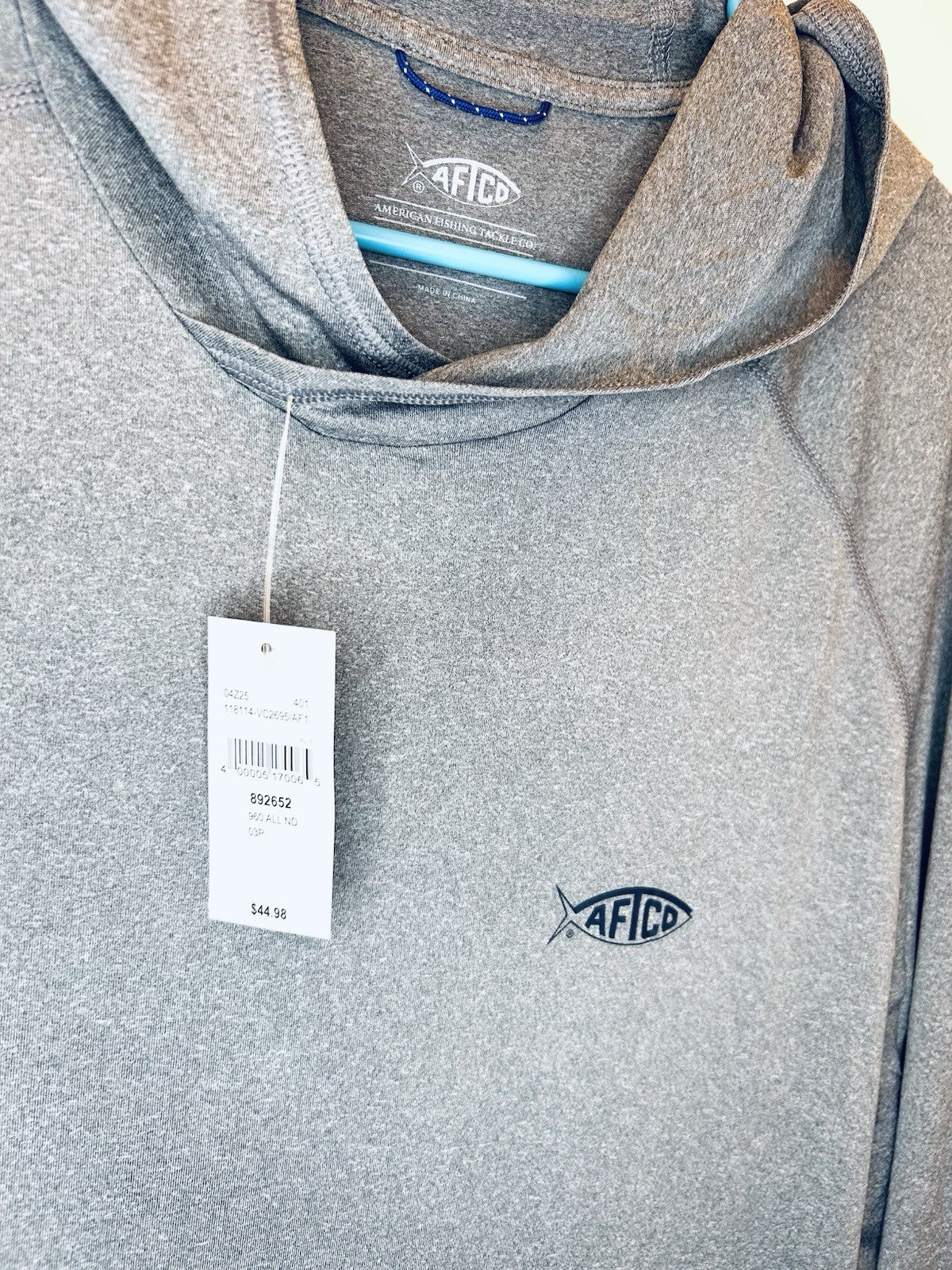 NWT AFTCO SAMURAI HOODED SUN SHIRT - MEN’S SIZE LARGE - GREY WITH BLUE LOGO