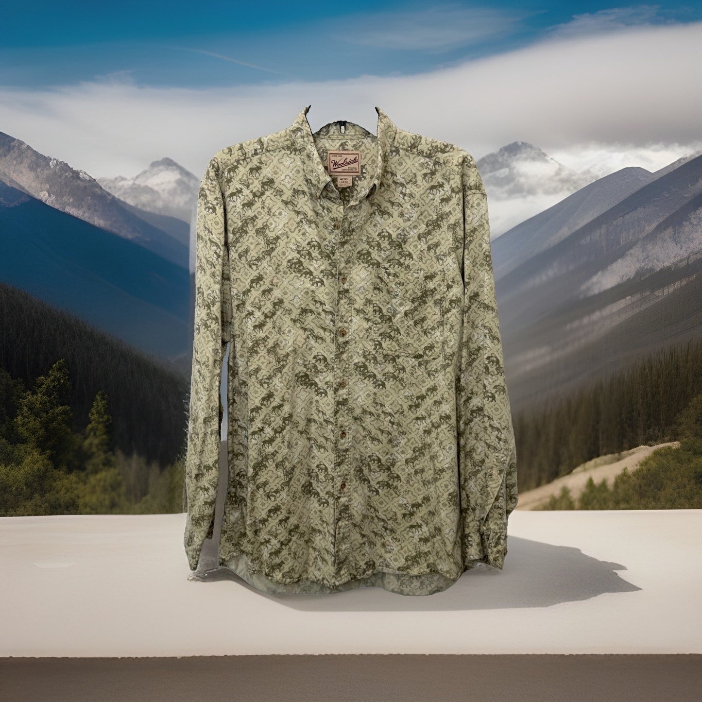 Woolrich Vintage Shirt Mens Large Wildlife All Over Print Bear Moose Cotton Peru