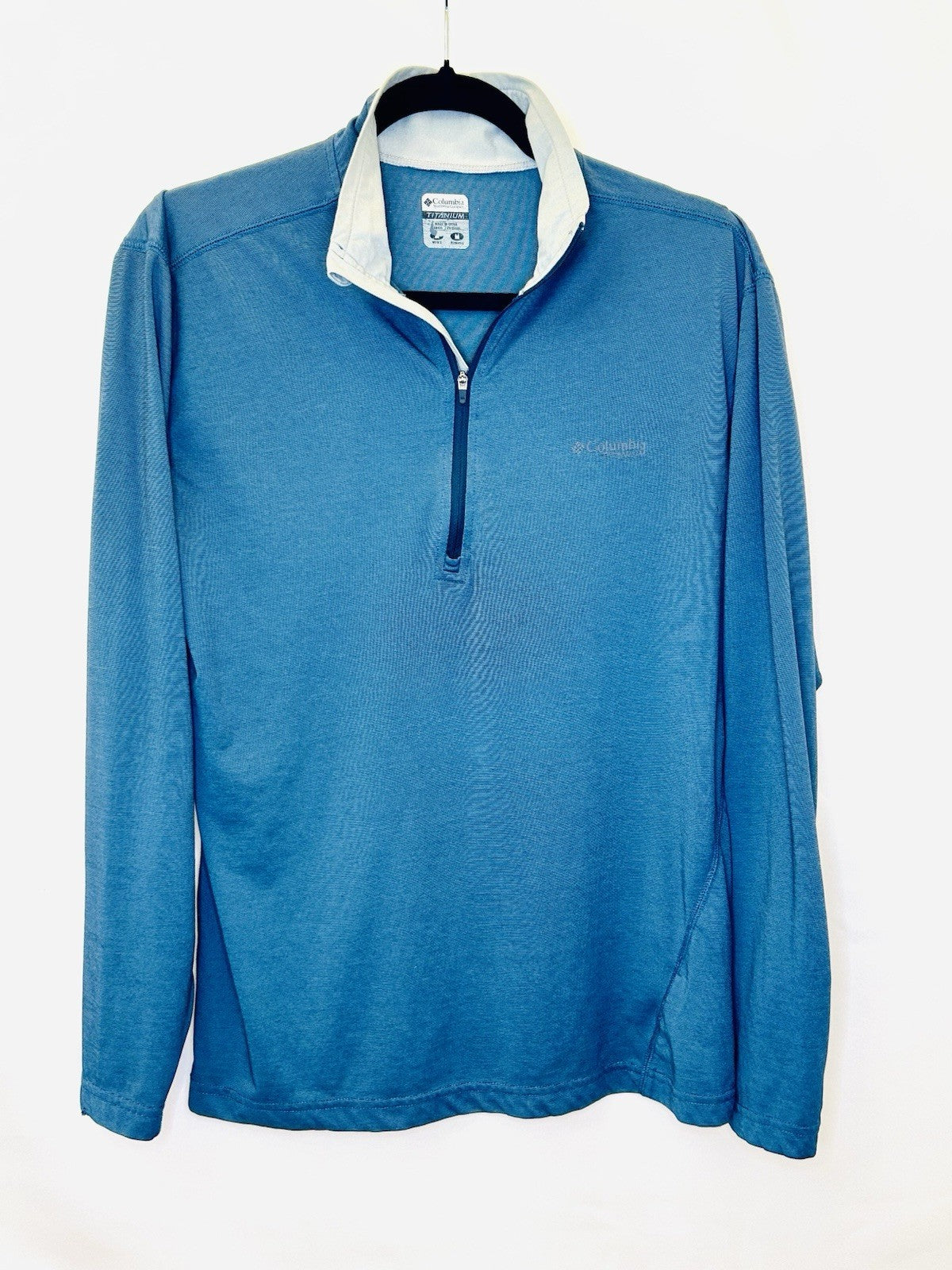 Columbia Titanium Series 1/4 Zip Up Blue Pullover - Men’s Medium