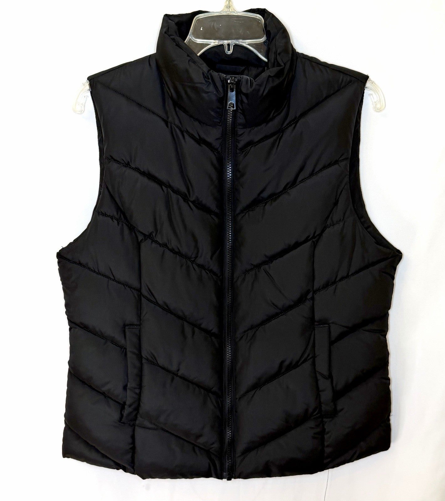 Cole Haan Signature Chevron Quilted Vest / Women’s Medium / Black / Puffer Vest
