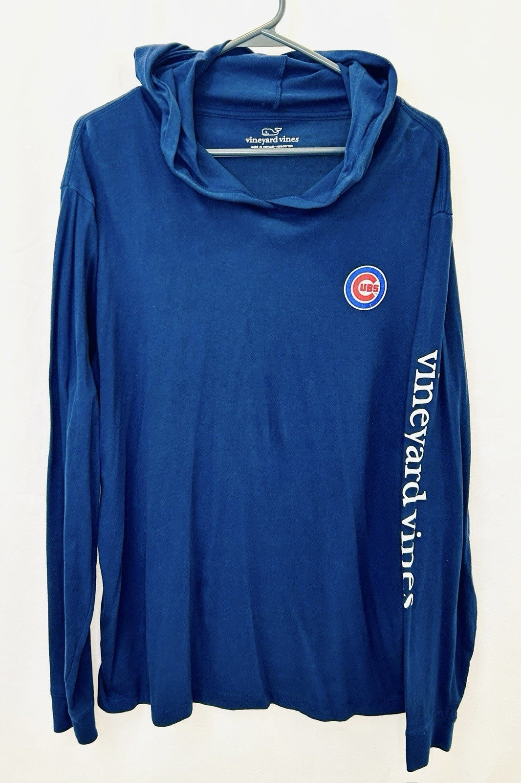 Vineyard Vines & Chicago Cubs Men’s Large Blue Hoodie