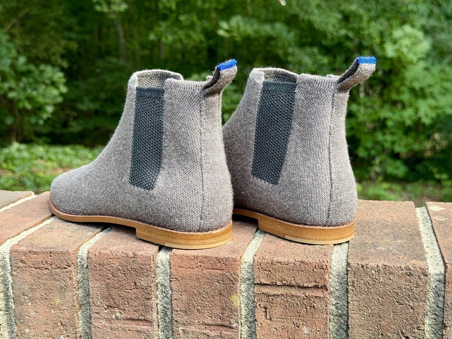 Rothy's The Merino Ankle Chelsea Boots Grey Wool Knit Mens/Womens Sz 7 NWOB $275