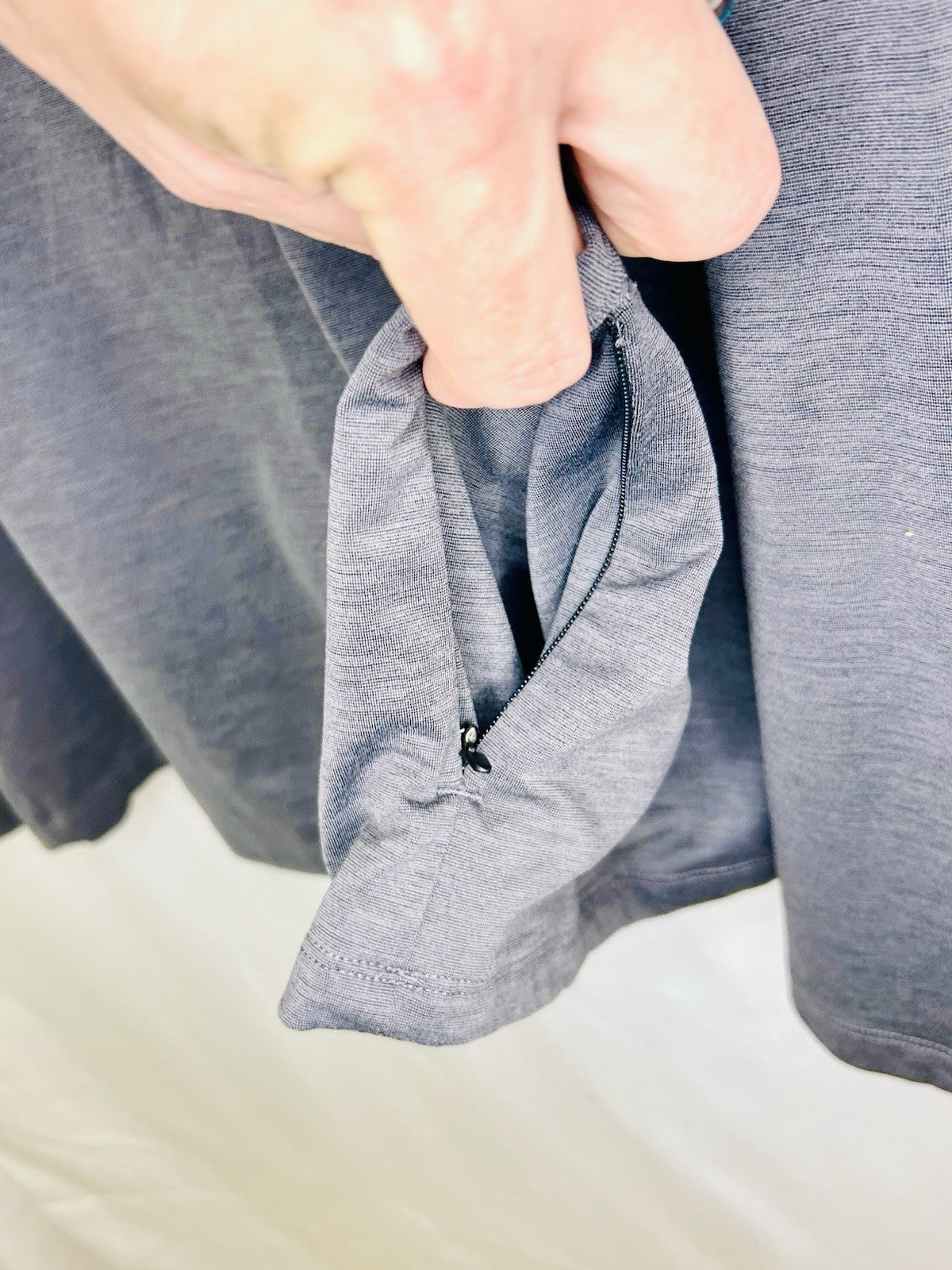 REI Co-Op Shirt Mens XL Gray 1/4 Zip Pullover Hiking Camping Outdoor Wilderness