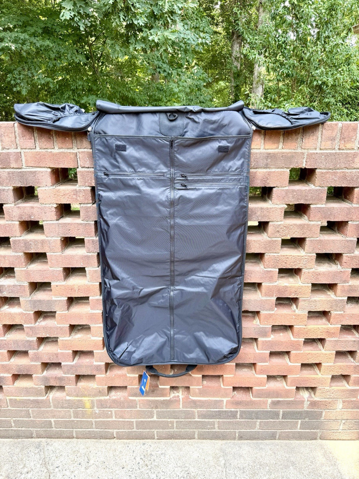 STITCH Golf UGB Ultimate Garment Bag 2-in-1 Convertible Duffle Black NWT