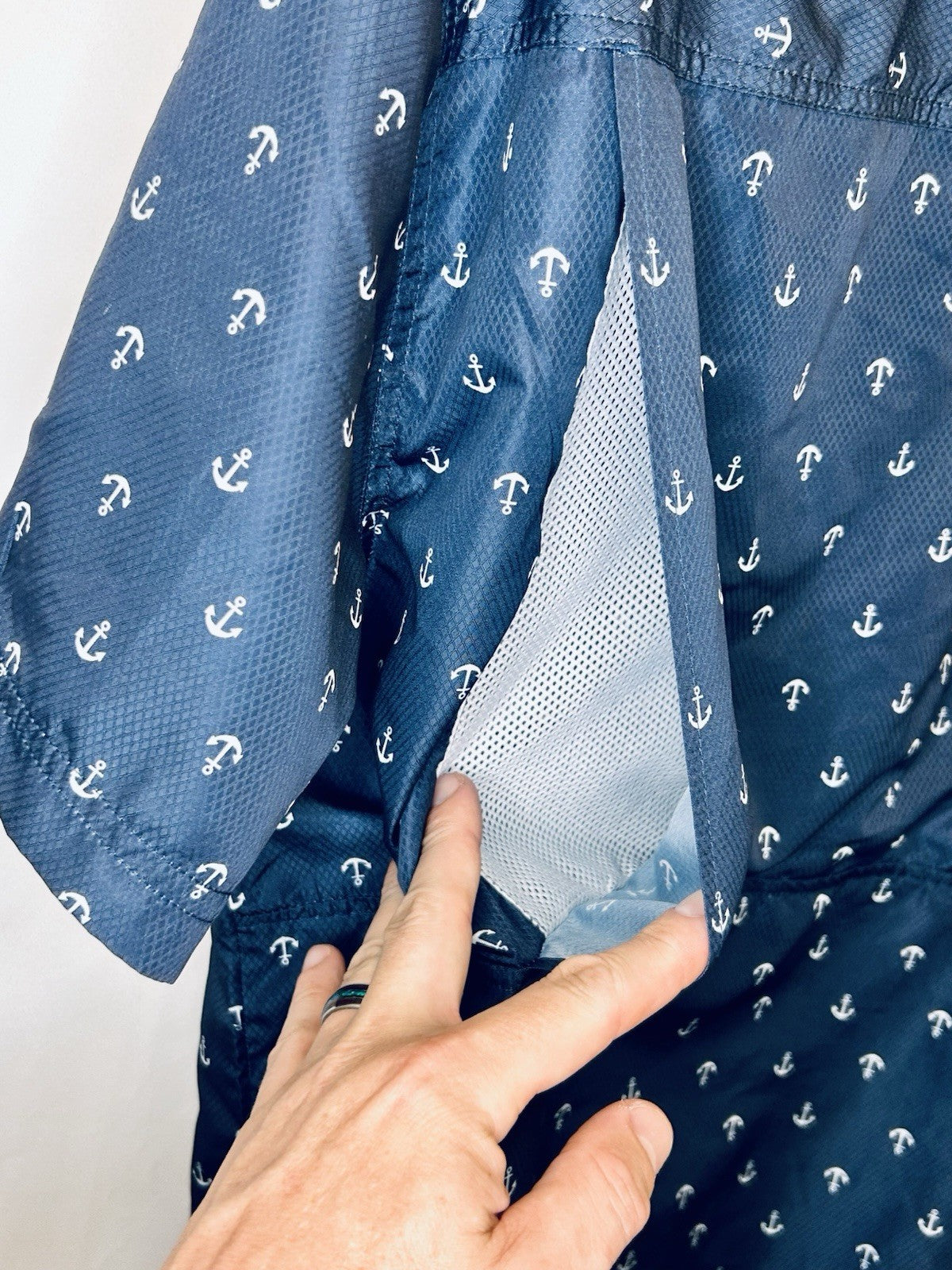 Momentum Comfort Gear Anchor Short Buttoup Shirt UPF 50 Fishing Men’s Large