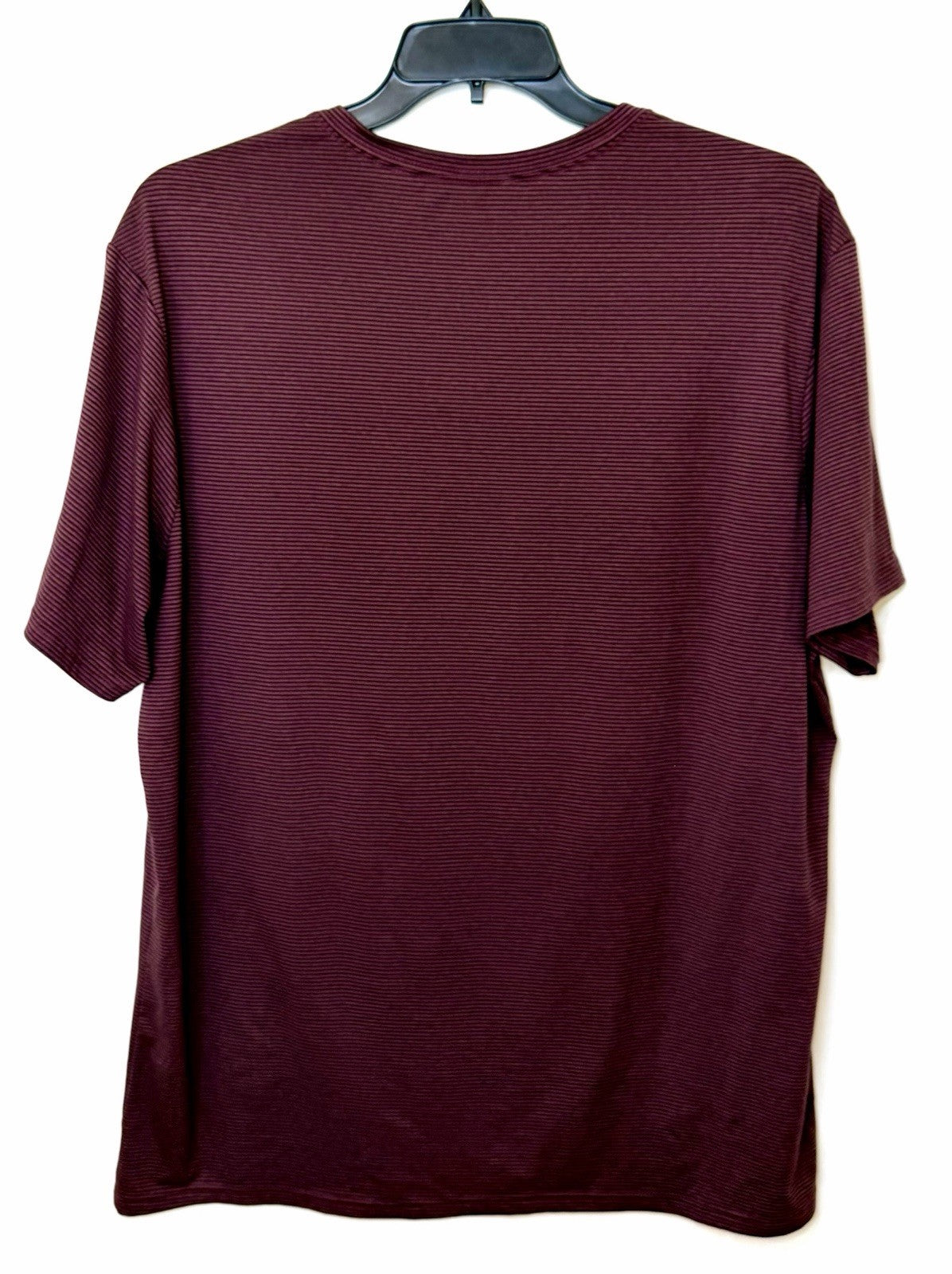 01. Algo T Shirt Men’s XL Striped V-Neck Performance Quick Dry SPF 40 Wicking