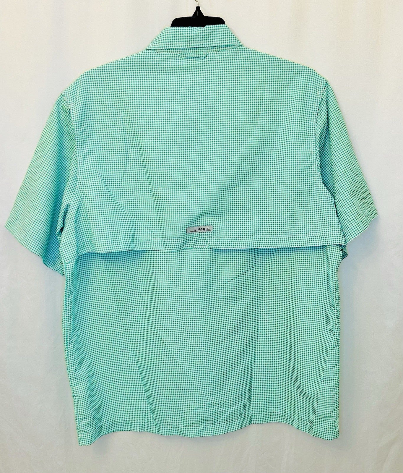 Habit Shirt Mens Medium 40+ Solar Factor Outdoor Fishing Button Gingham Plaid