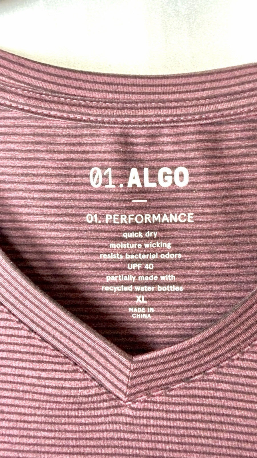 01. Algo T Shirt Men’s XL Striped V-Neck Performance Quick Dry SPF 40 Wicking