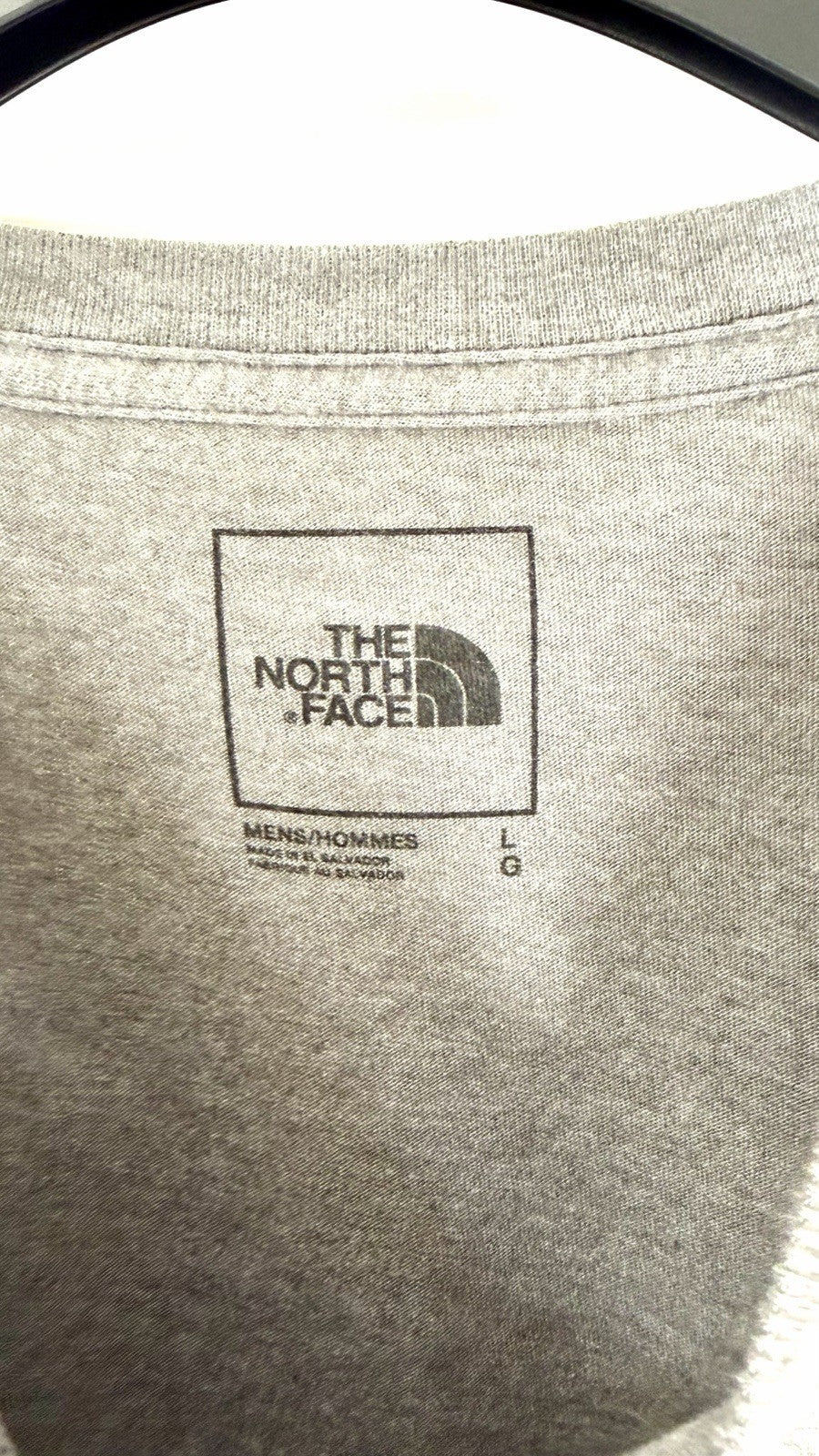 The North Face Shirt Men’s Size Large Gray Slim Fit Crew Neck Cotton Blend