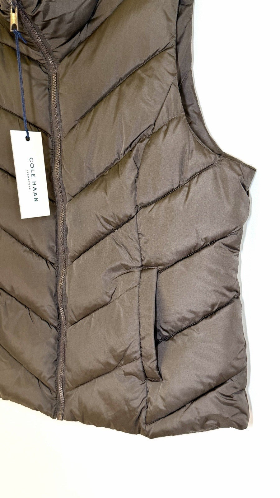 NWT Cole Haan Signature Chevron Quilted Vest / Women’s Large / Chocolate