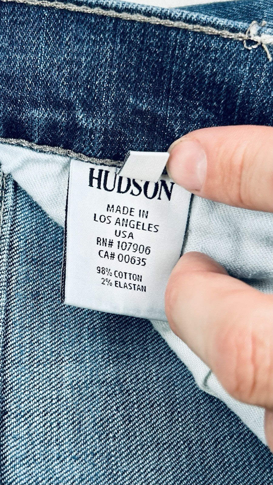Hudson Jeans Mens 33x32 Byron Five Pocket Straight Blue Button-Fly Preppy City
