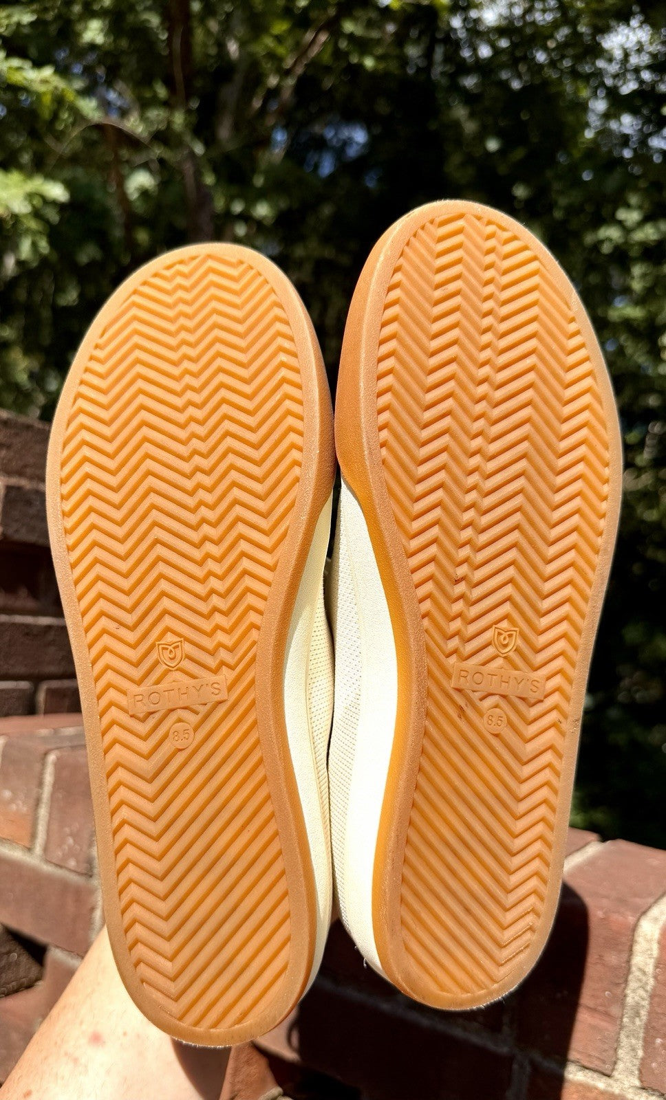 Rothy’s The Lace Up Blonde Sneakers Women's Size 8.5