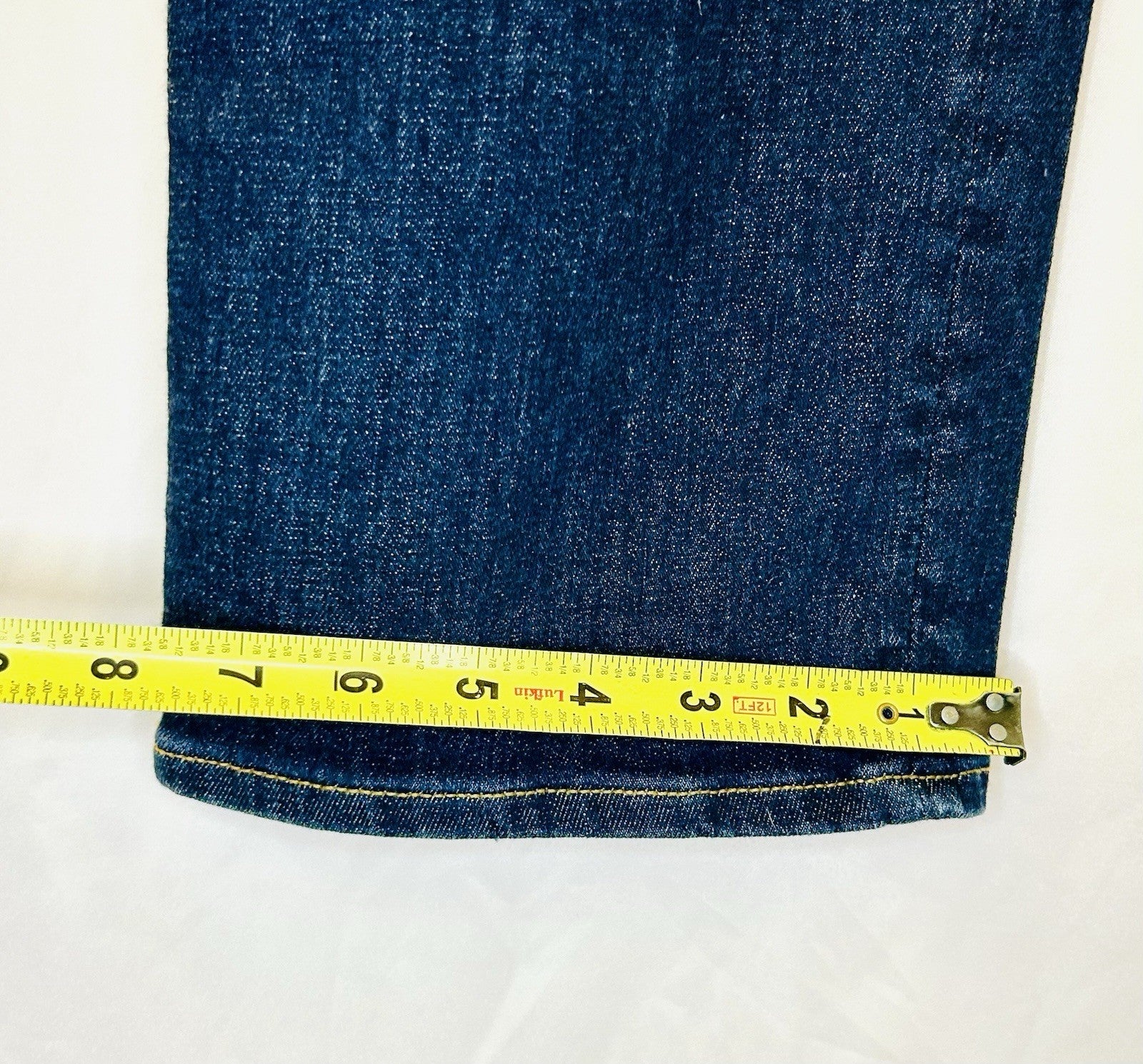 7 For All Mankind Luxe Sport The Straight Size 34 (34x32) Medium Wash Stretchy