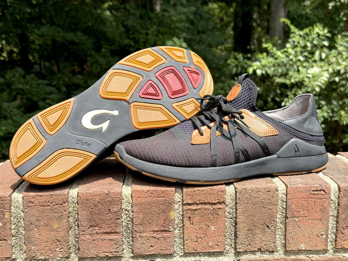 OluKai Mio Li Men’s Size 12 Lava Rock Athletic Sneakers Shoes Worn Twice