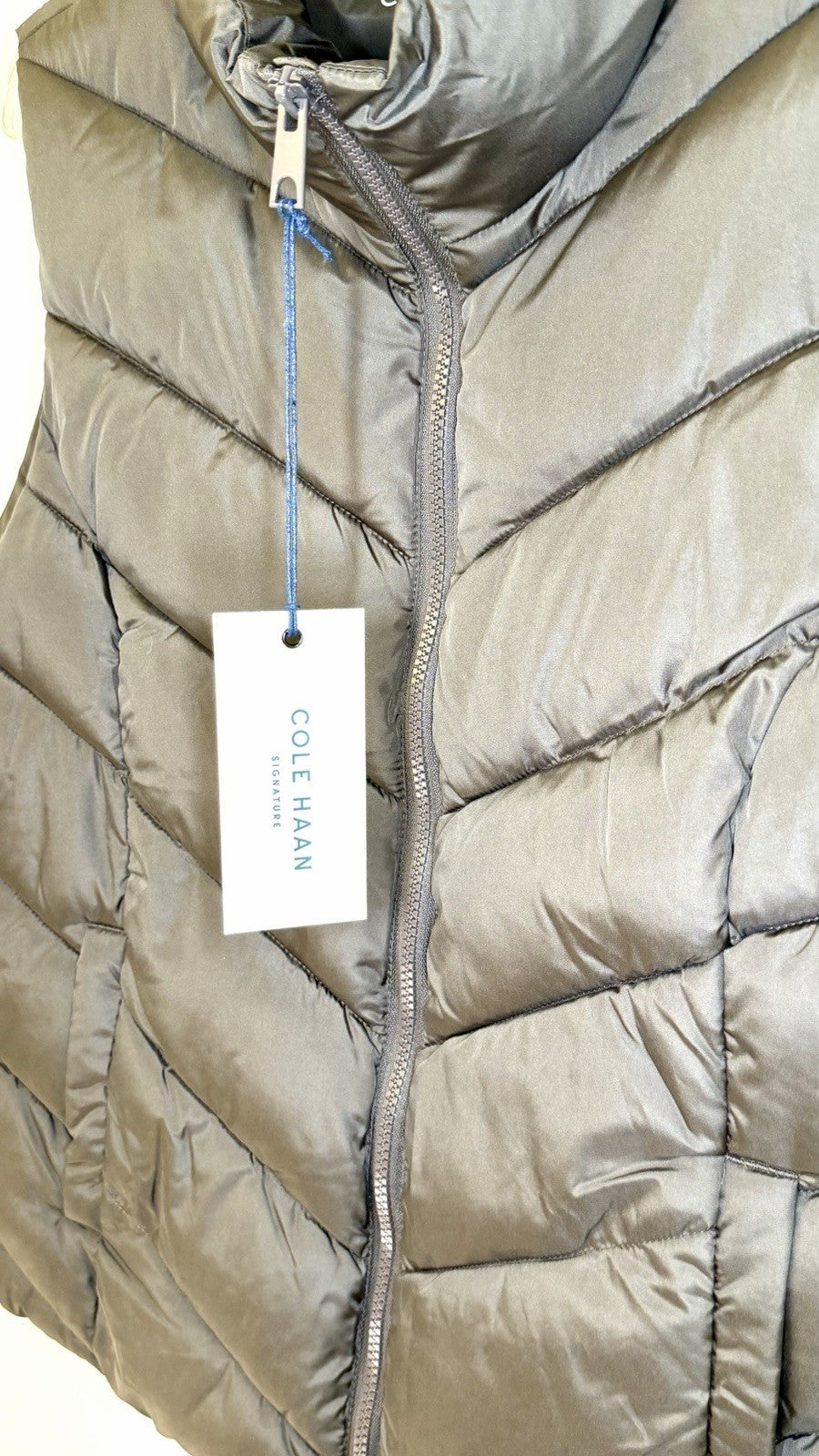 NWT Cole Haan Signature Chevron Quilted Vest / Women’s Large / Chocolate