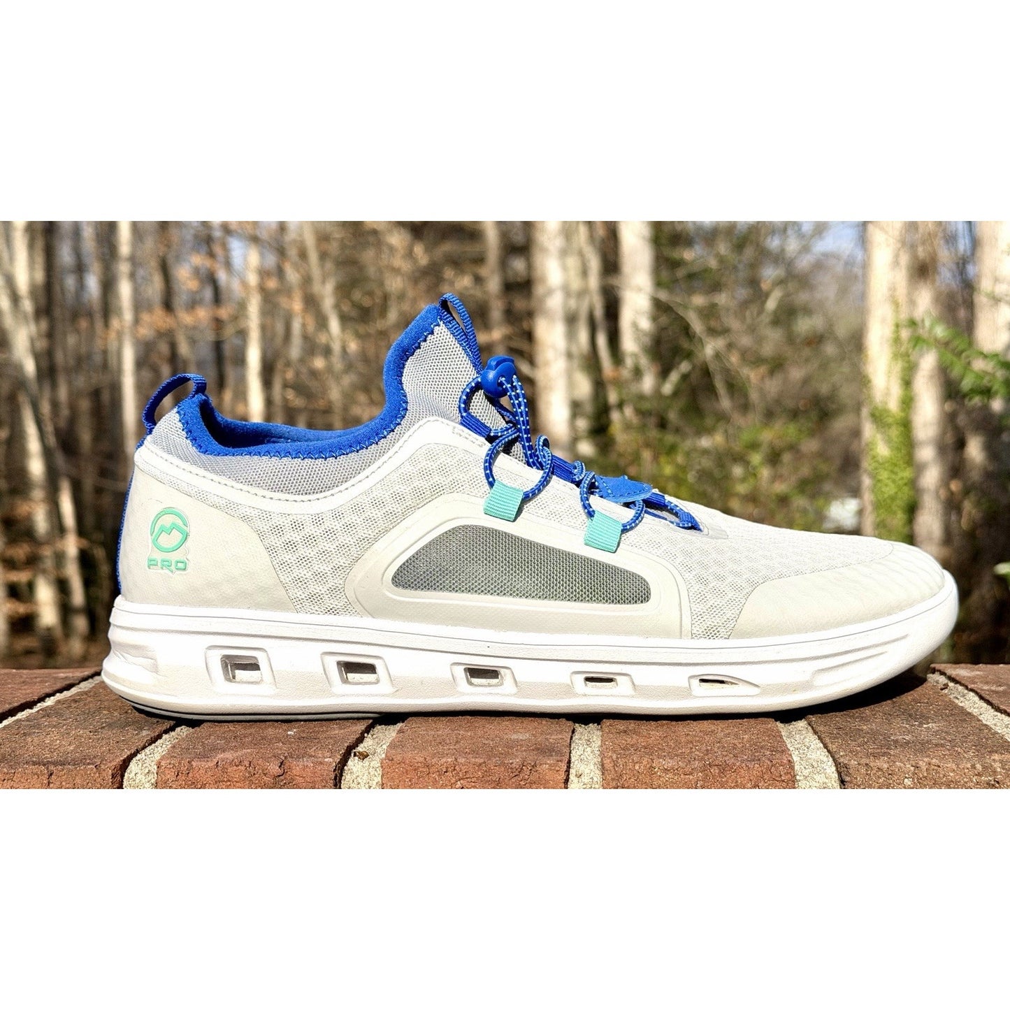 Magellan Outdoors Pro Fish Men's Angler 2.0 Boat Shoes Mens Size 11 White & Blue