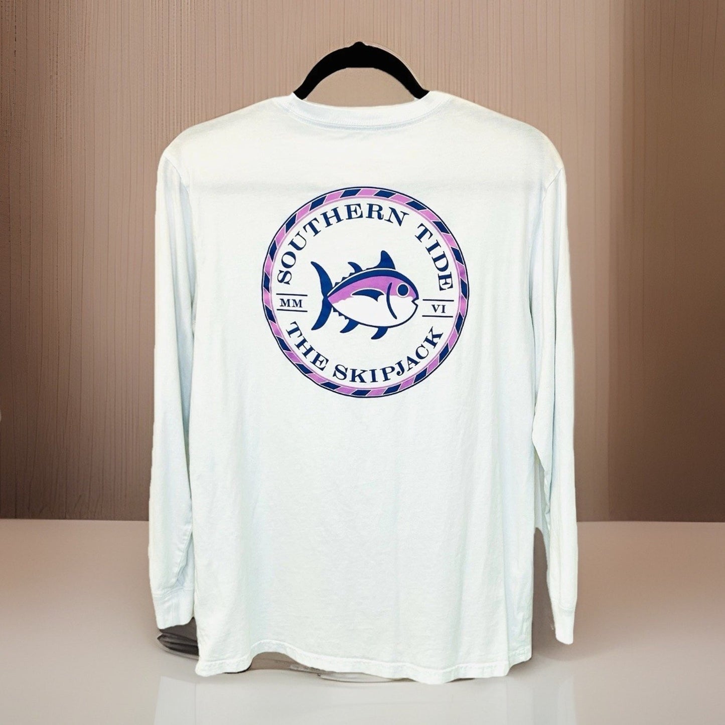 SOUTHERN TIDE L/S ORIGINAL MEDALLION SKIPJACK TEE - WHITE- WOMEN’S MEDIUM