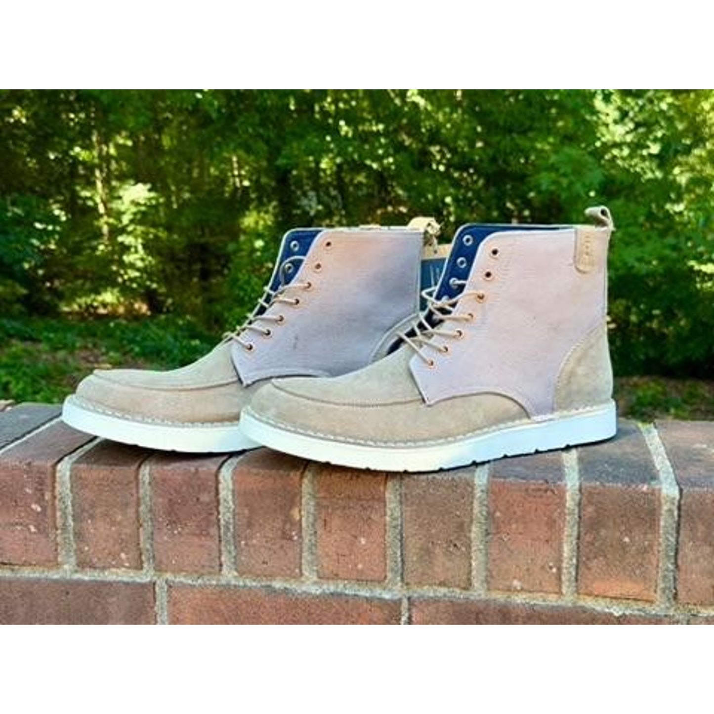 Crevo Mens Size 11.5 Suede Canvas Lace Up Boots Beige Tan Memory Foam Cushioned