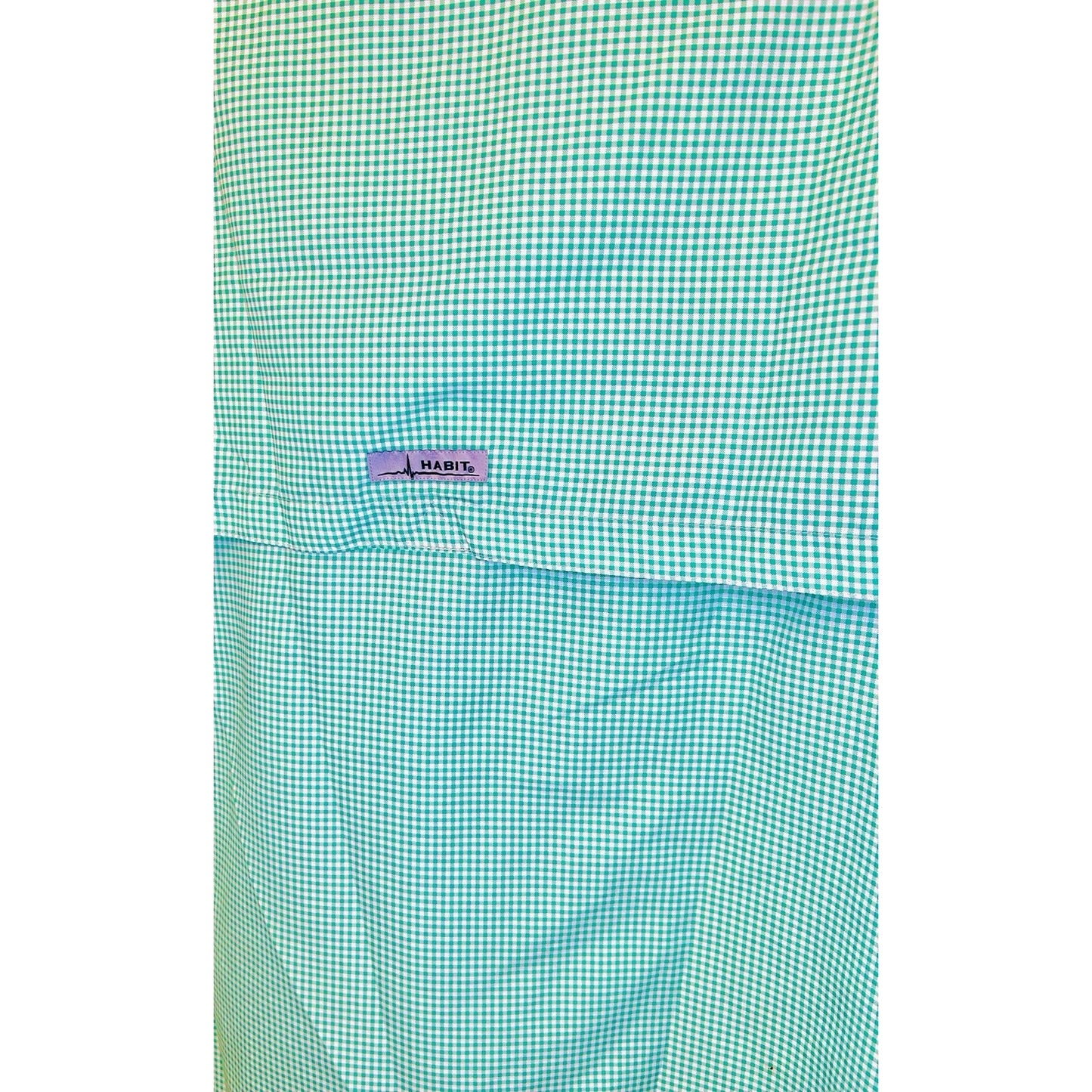 Habit Shirt Mens Medium 40+ Solar Factor Outdoor Fishing Button Gingham Plaid