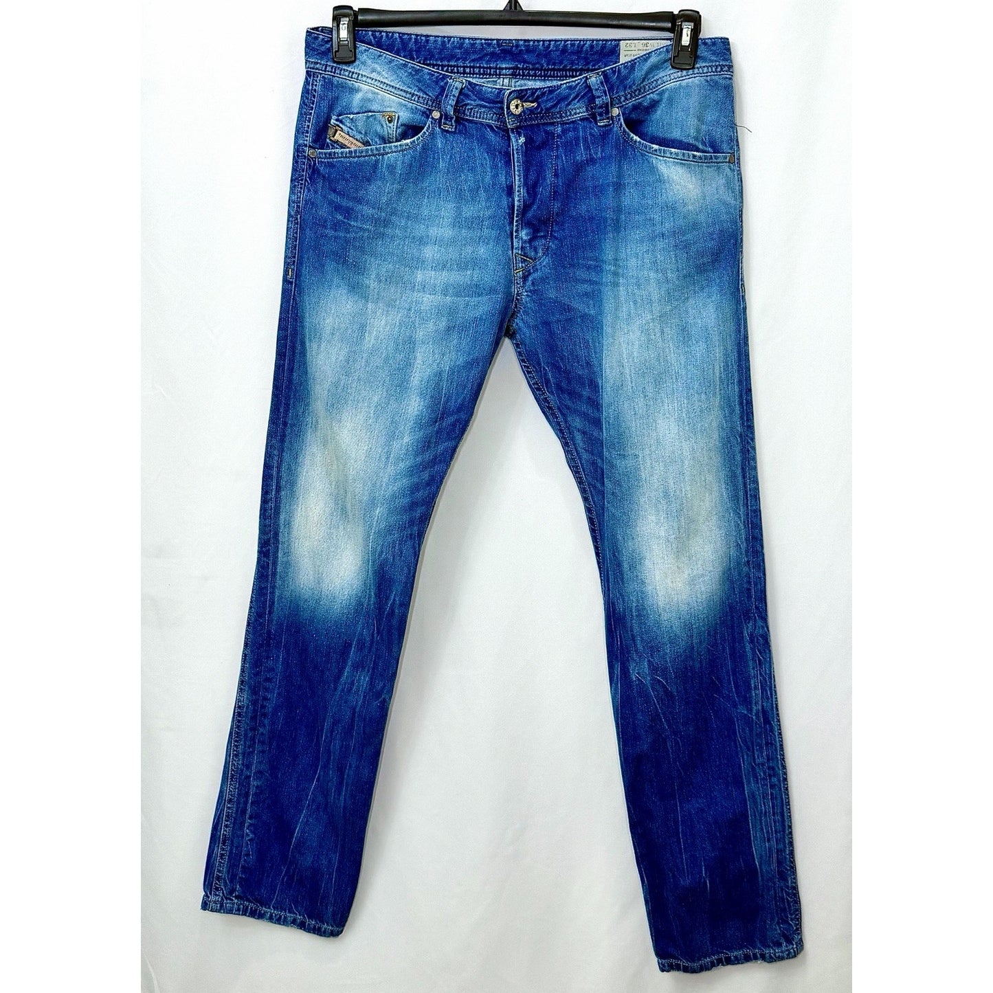 Diesel Industries DARRON 0823S Regular-Slim Tapered Fit 3D Jeans W36 L32