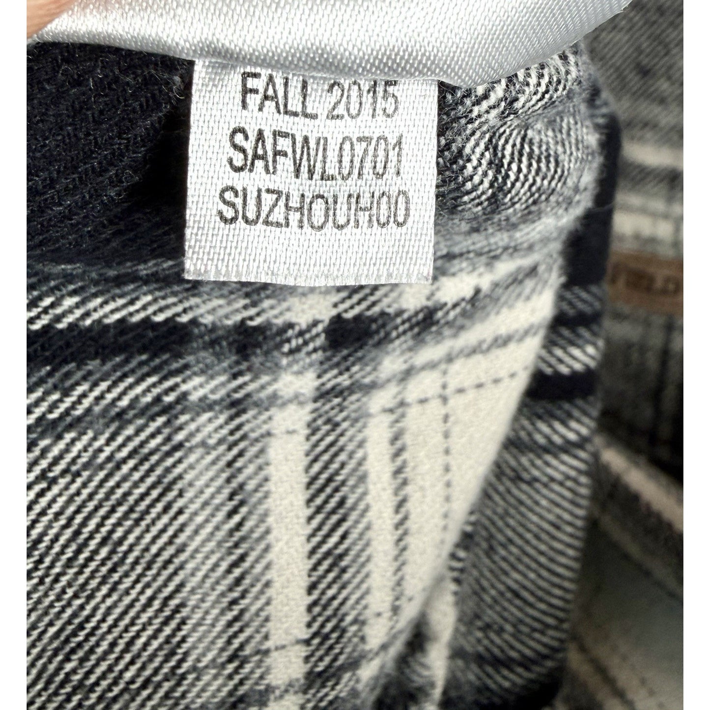 FIELD & STREAM Mens XL Flannel Shirt Black White Plaid Long Sleeve Heavyweight