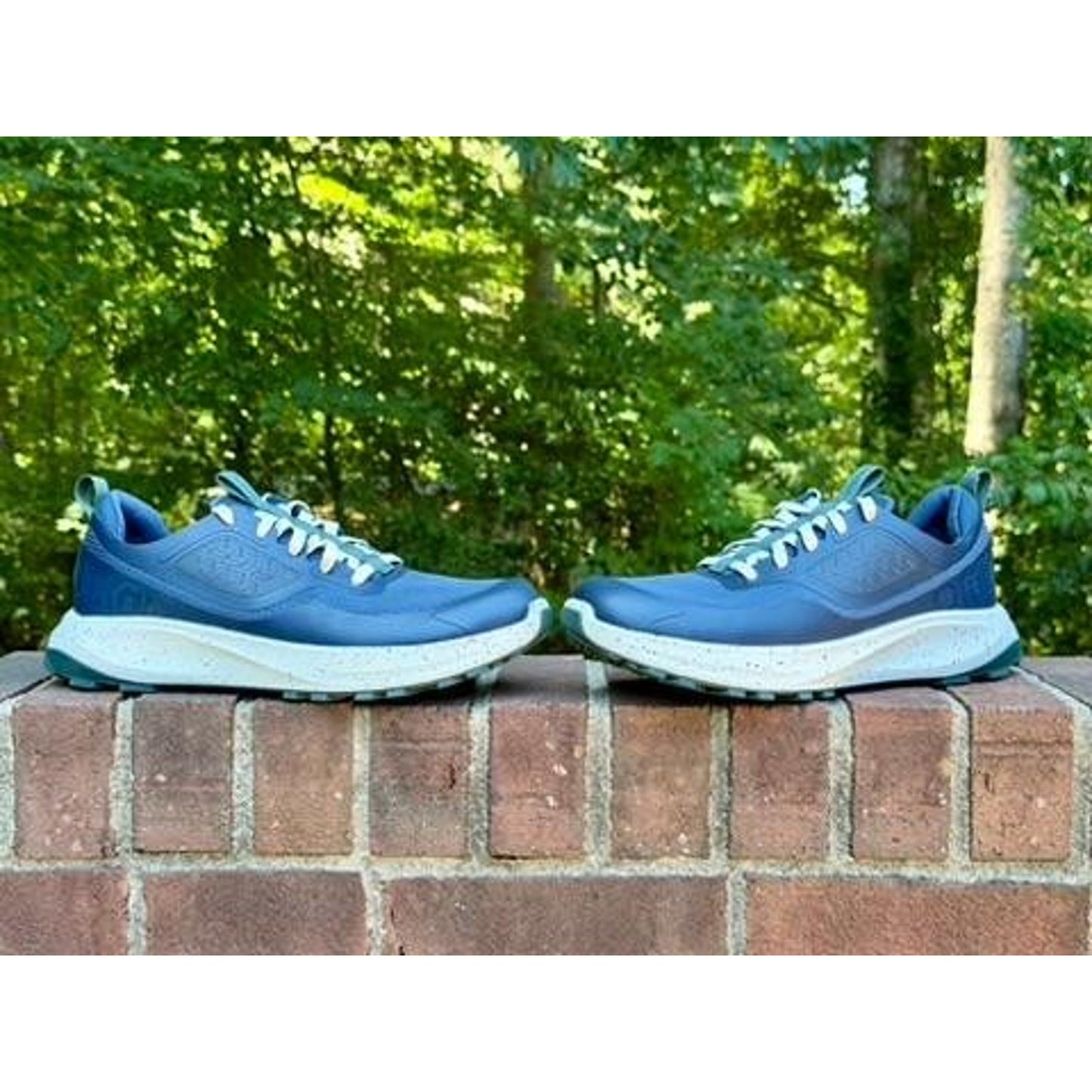 OluKai Makiki Mens Blue All-Terrian Trail Hiking Casual Shoes Size 11