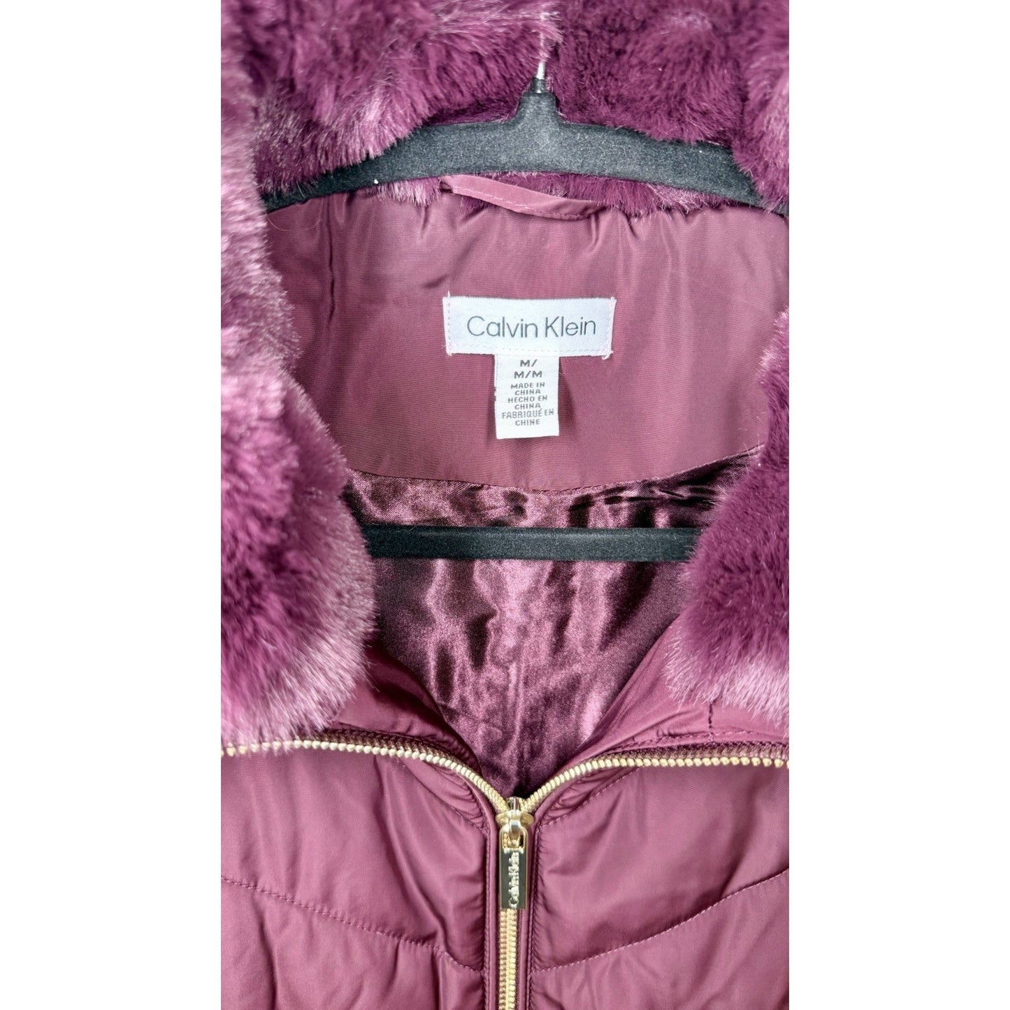 Calvin Klein Burgundy Puffer Vest Zip Front Zip Pockets Polyester Size Medium