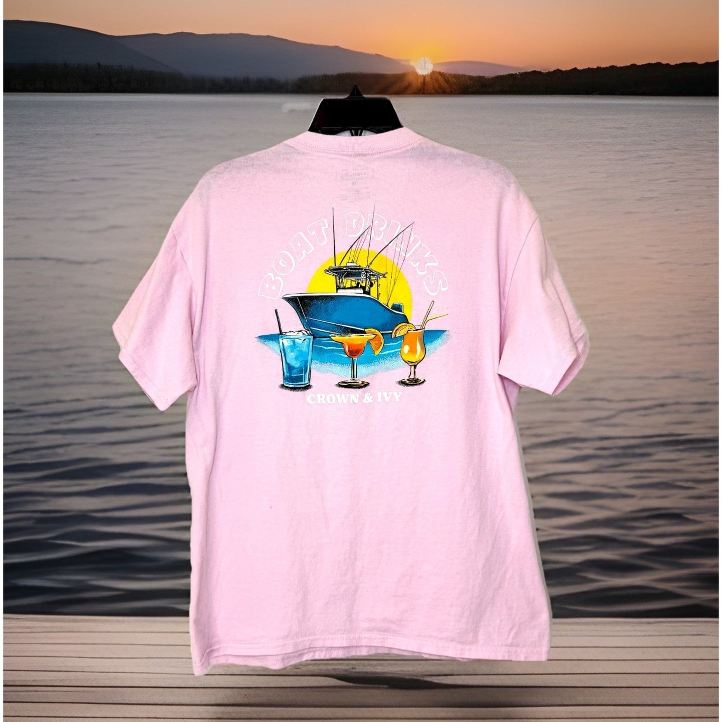 Crown & Ivy Women's Graphic Tee “Boat Drinks” Mauve Color Size Medium