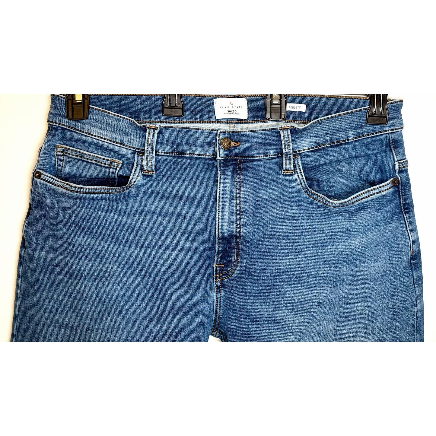 True Craft Athletic Fit Jeans Men’s 36x30 Jeans (Measures 36x26) Medium Wash