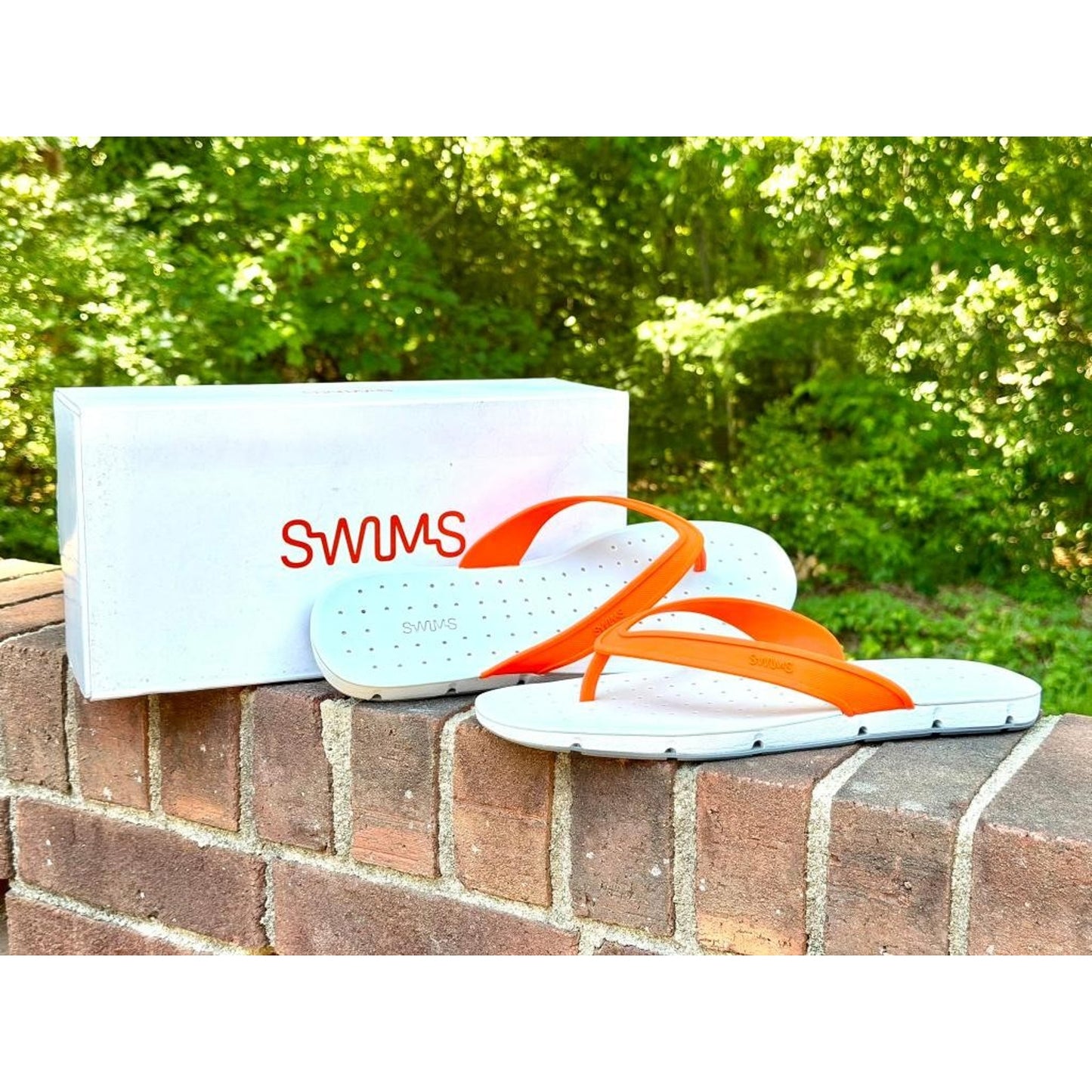 Swims Breeze Thong Sandal Mens Size 10 Orange White Gray Flip Flops 21287-589-10