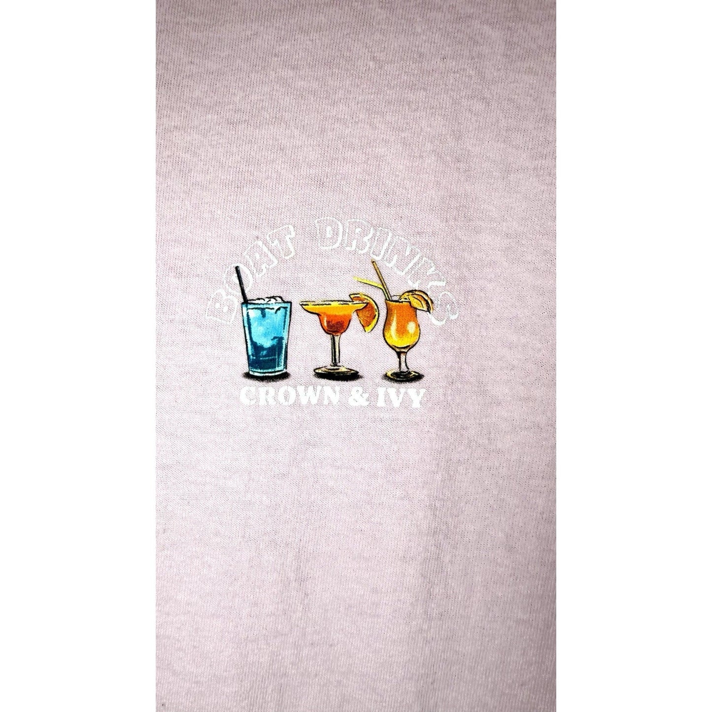Crown & Ivy Women's Graphic Tee “Boat Drinks” Mauve Color Size Medium