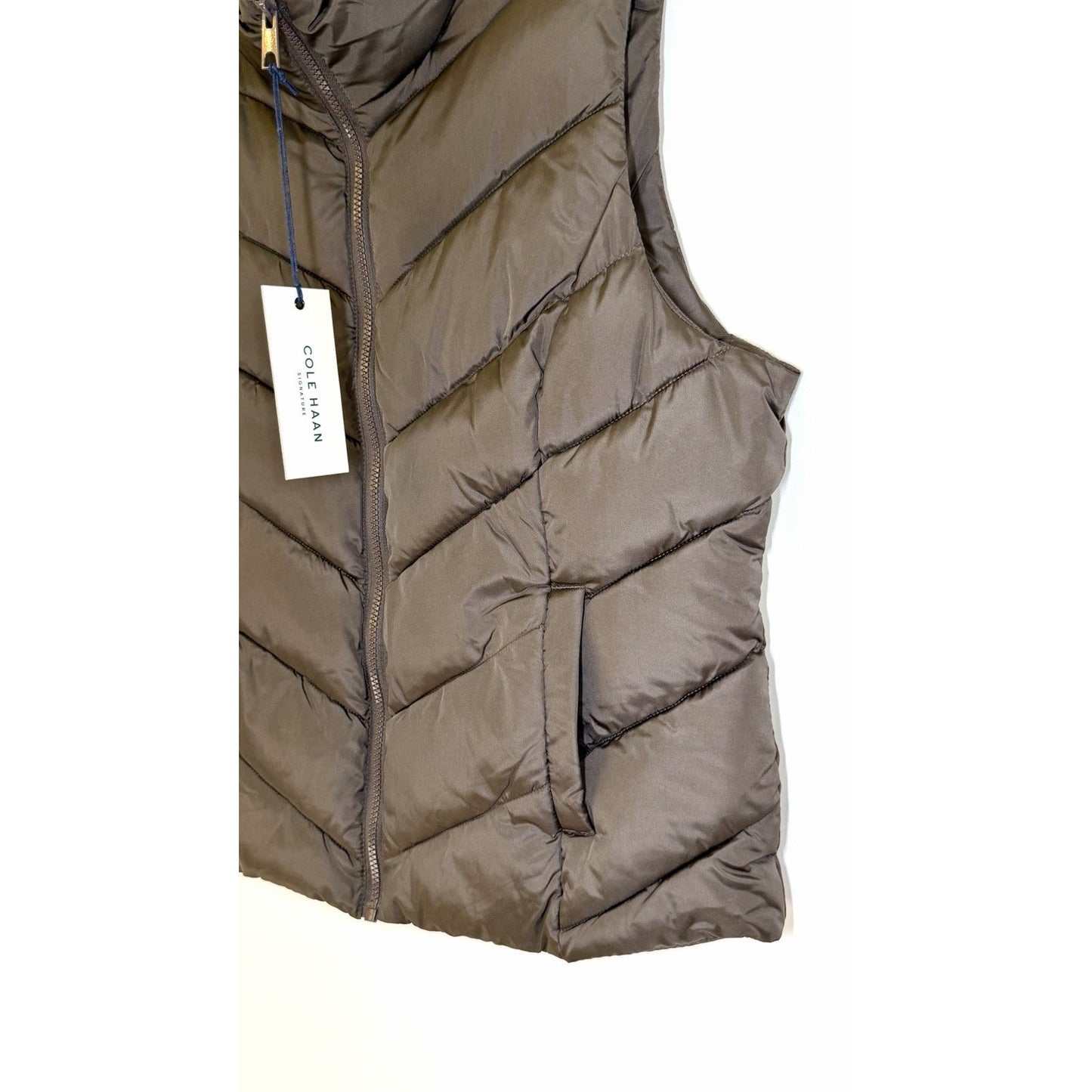 NWT Cole Haan Signature Chevron Quilted Vest / Women’s Large / Chocolate